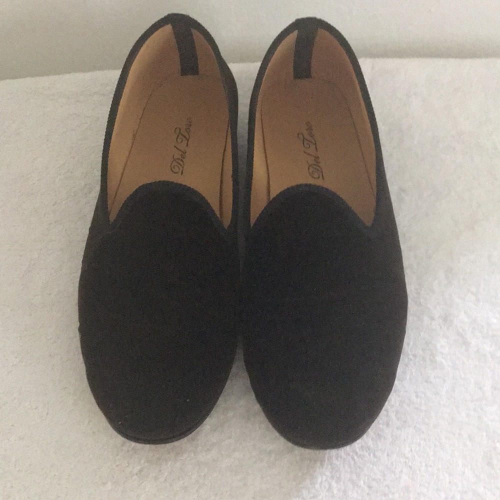 Del toro brown velvet loafers